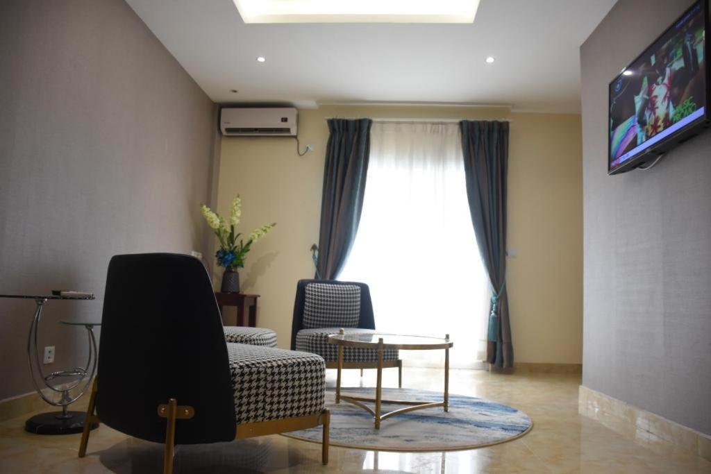 Hotel Royal Palace Douala Dış mekan fotoğraf